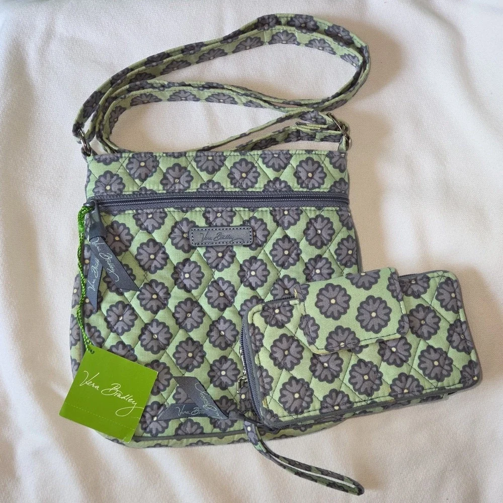 Vera Bradley Hipster Purse & Wallet Set Green Nomadic Blossoms